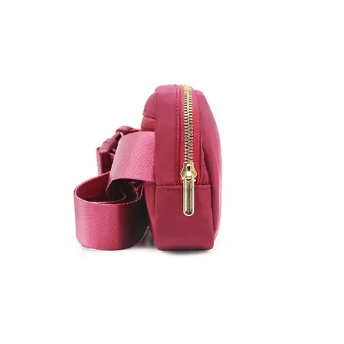 Versatile Compact Waist Bag with Adjustable Strap and Sleek Design